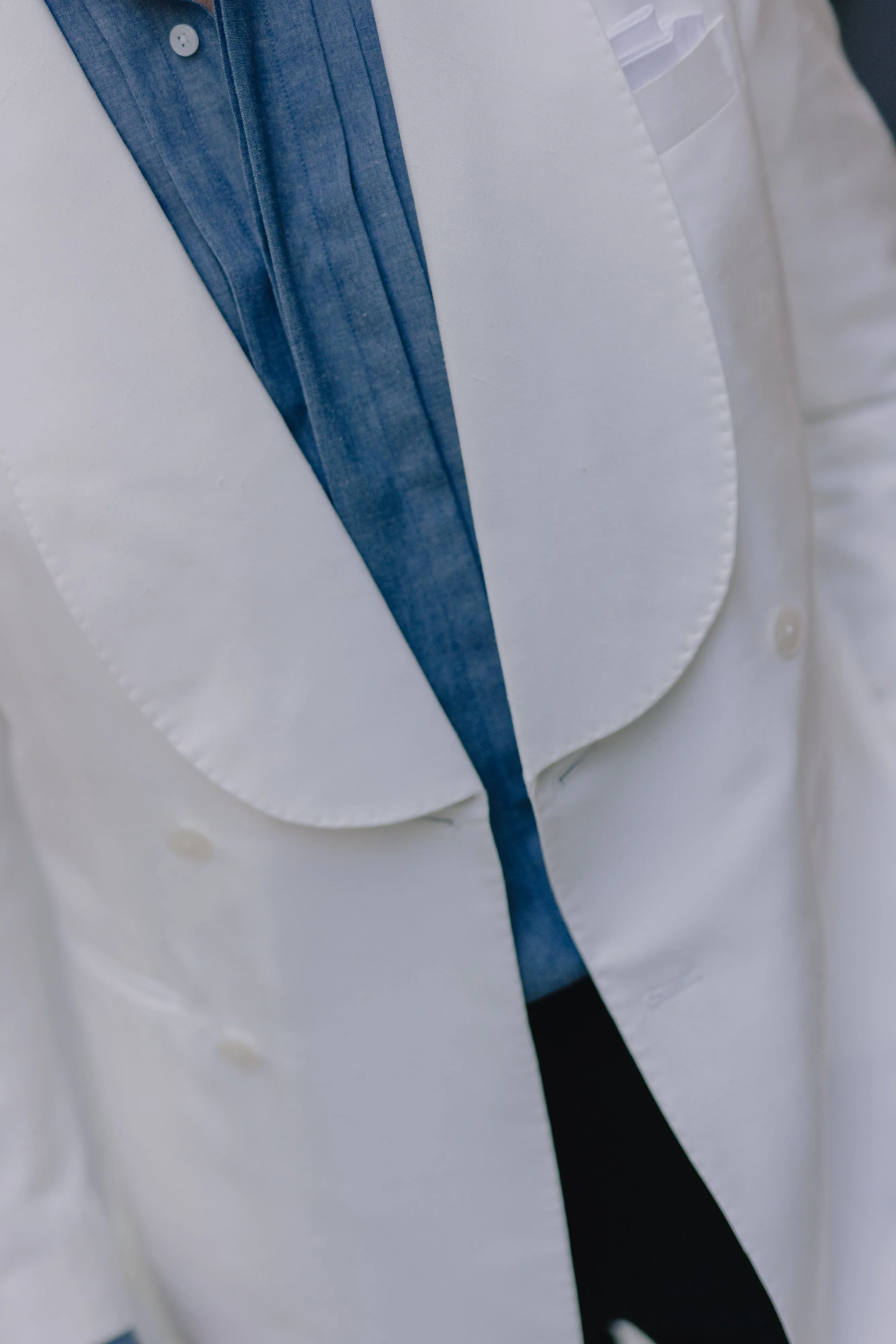 Classic Collar Pleated Dress Shirt in Denim