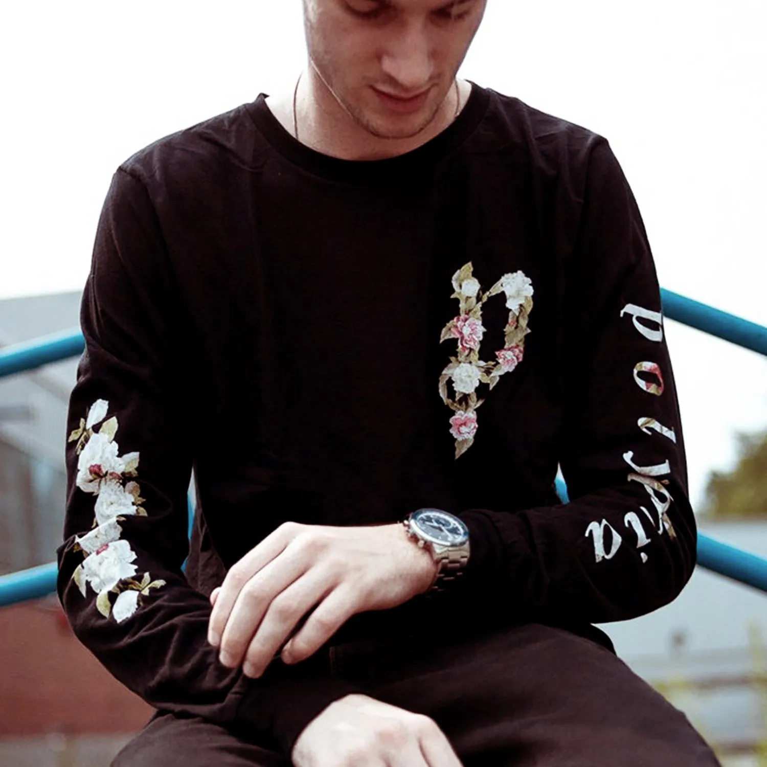 Flower • Black • Long-Sleeve T-Shirt