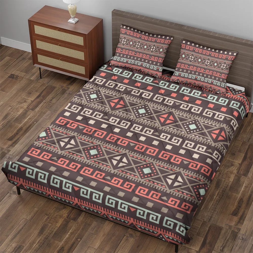 Geometric Quilted Bedding Set | Boho Aztec Cozy Comforters | Modern Bedspreads with matching Pillowcase