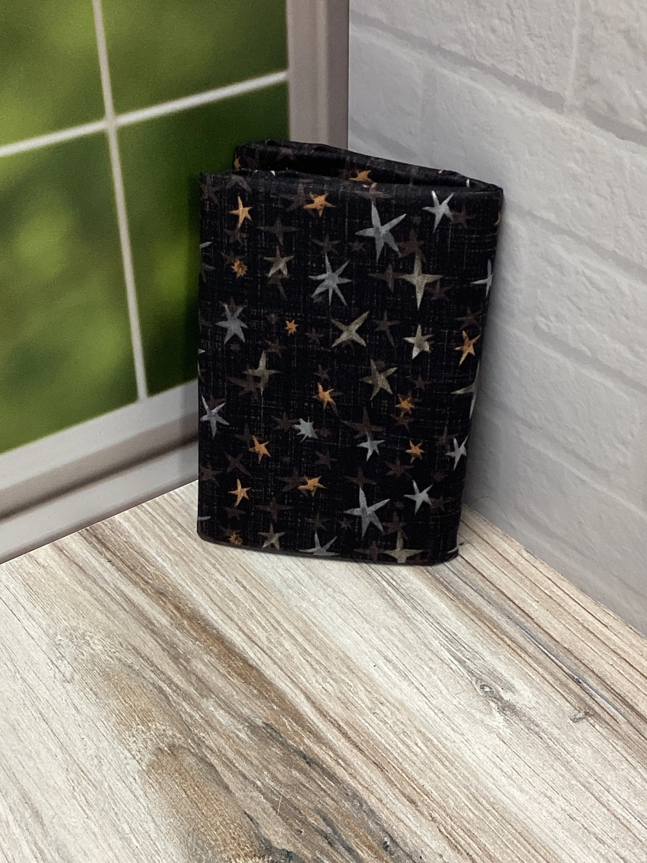 Helpful Heifer Card Holder