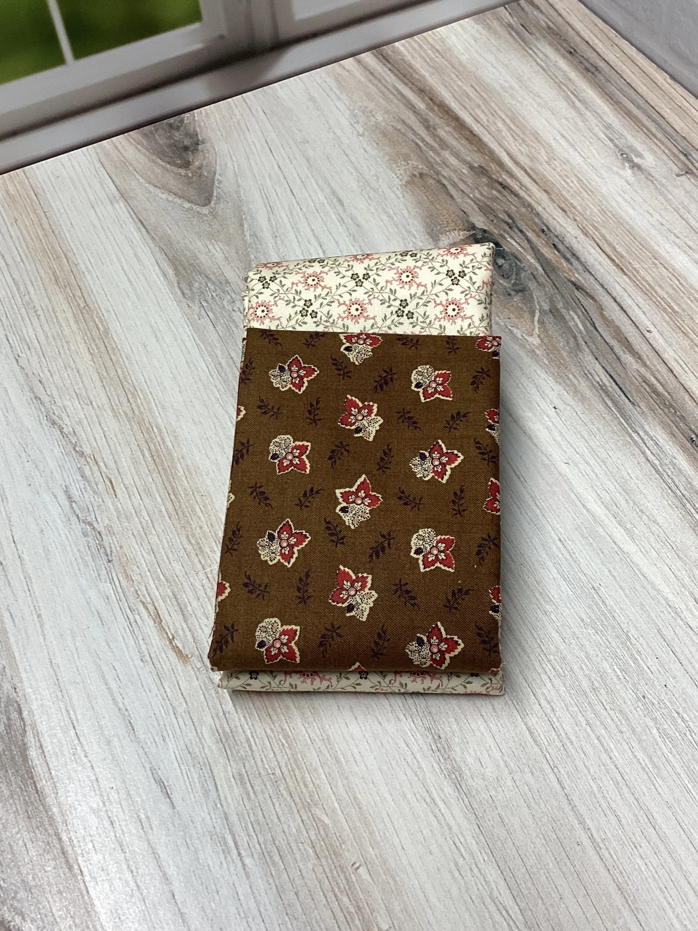 Helpful Heifer Rissa Pouch