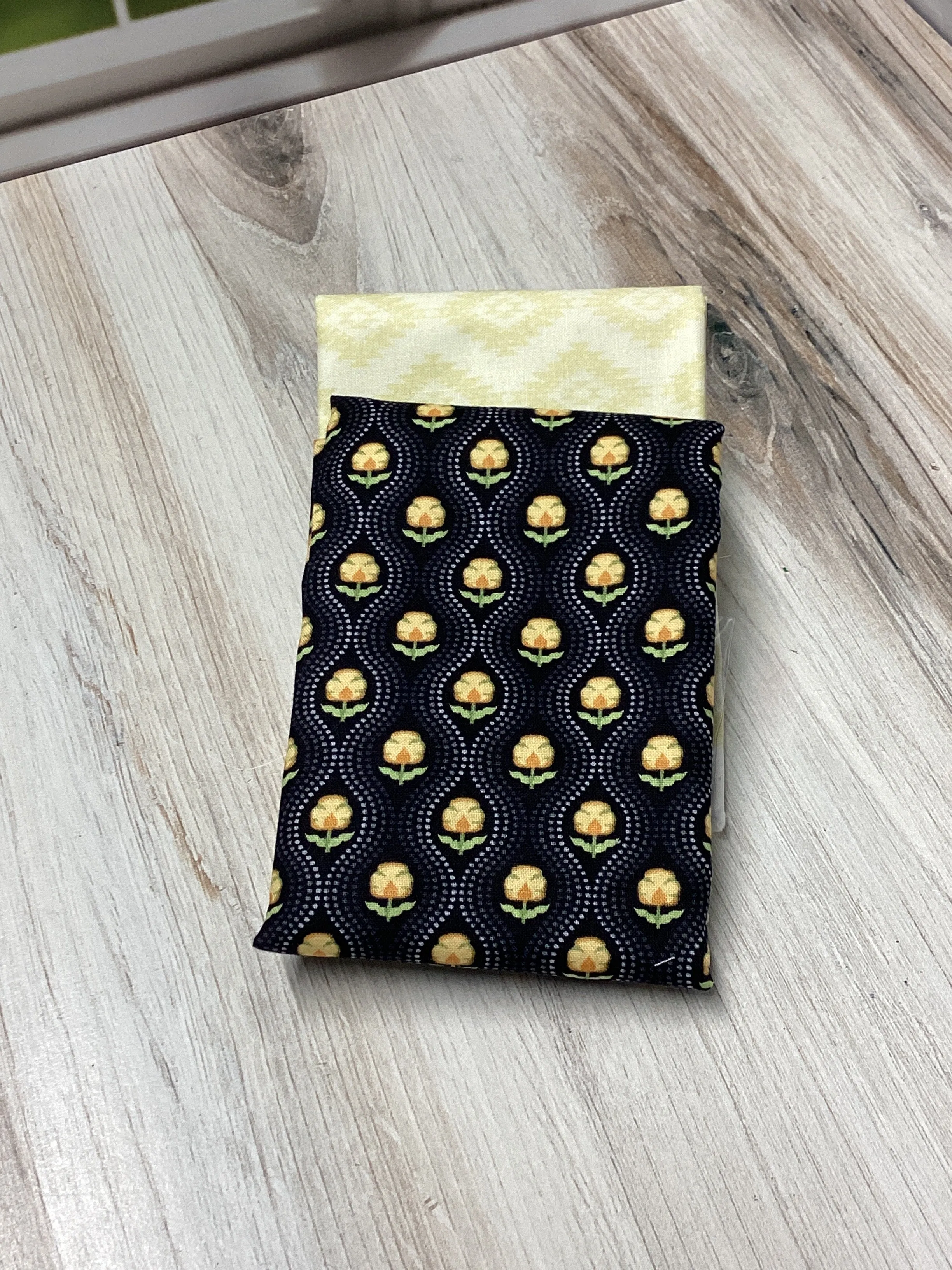 Helpful Heifer Rissa Pouch