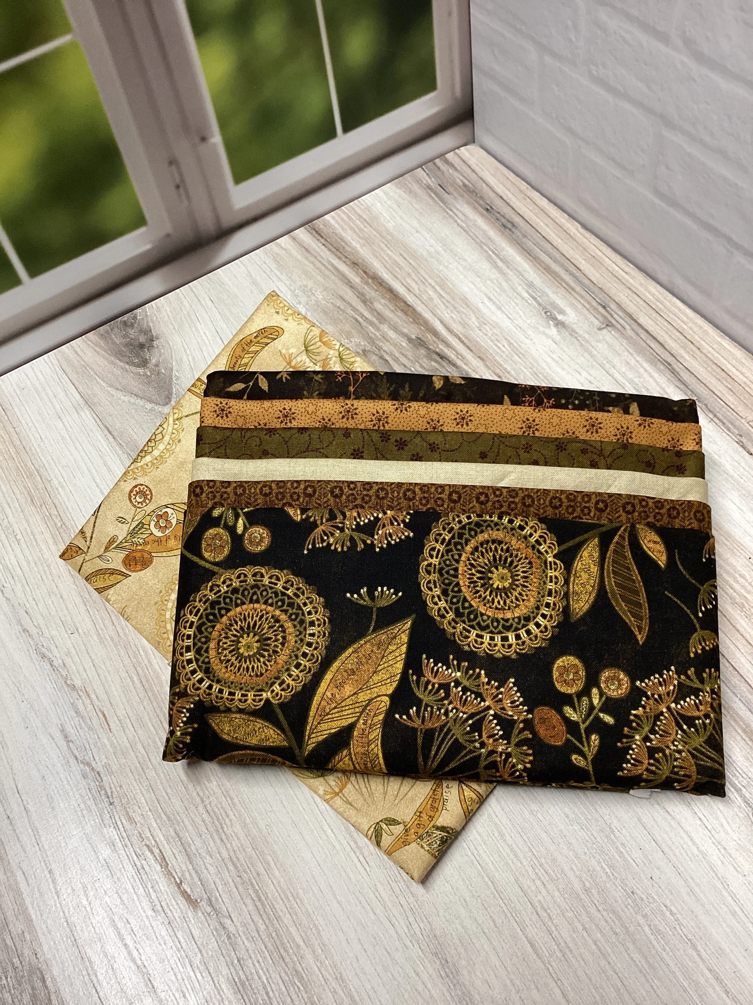 Helpful Heifer Table Runner #15