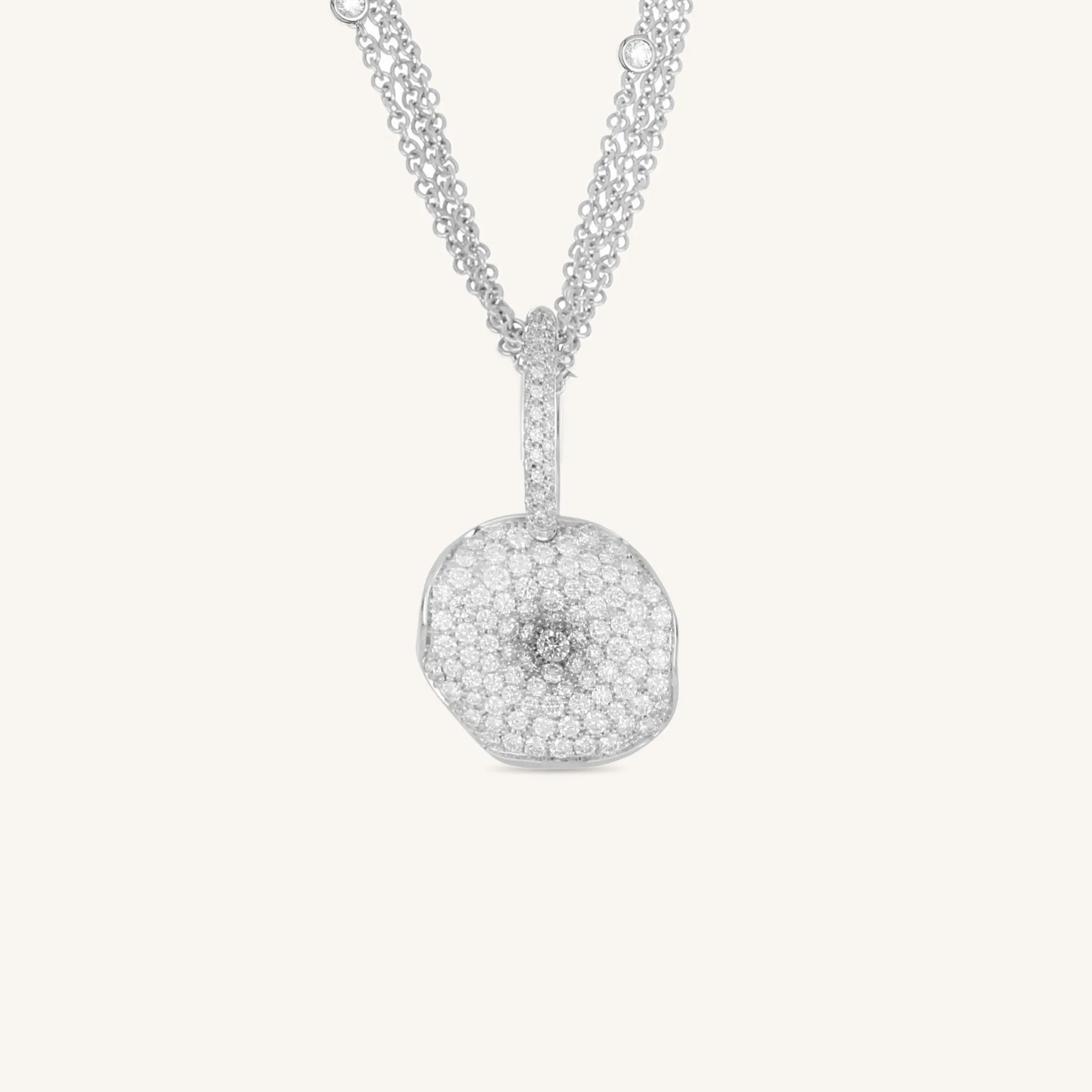 Moon Flowers pendant with white diamonds