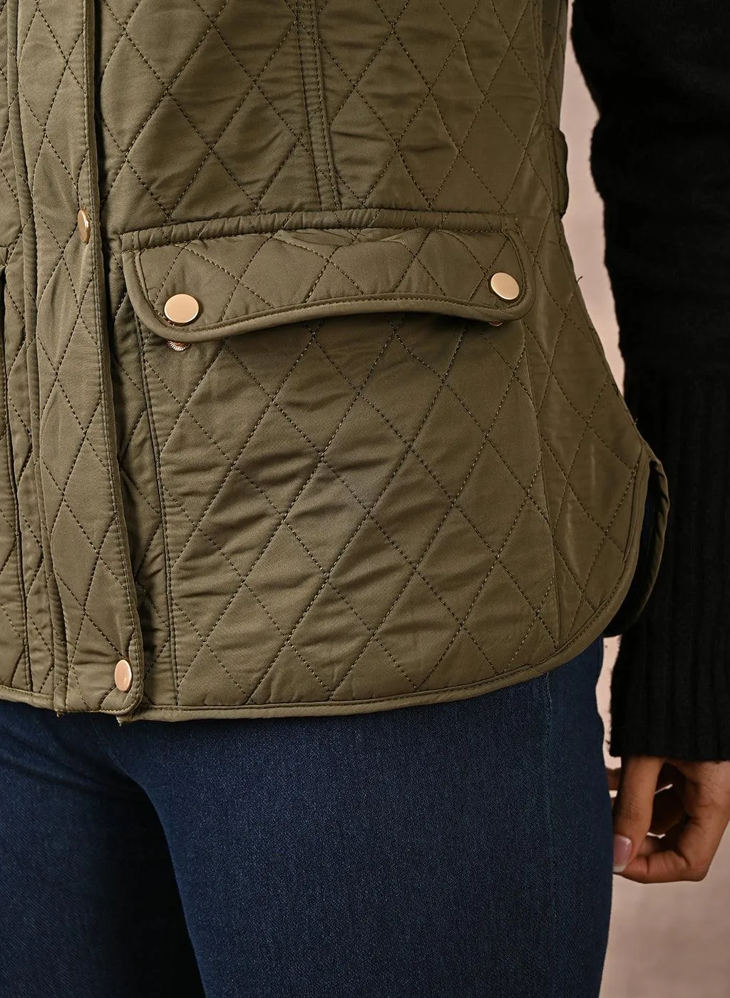 Olive Solid Sleeveless Quilted Jacket With Rivets Detail & Curved Hem