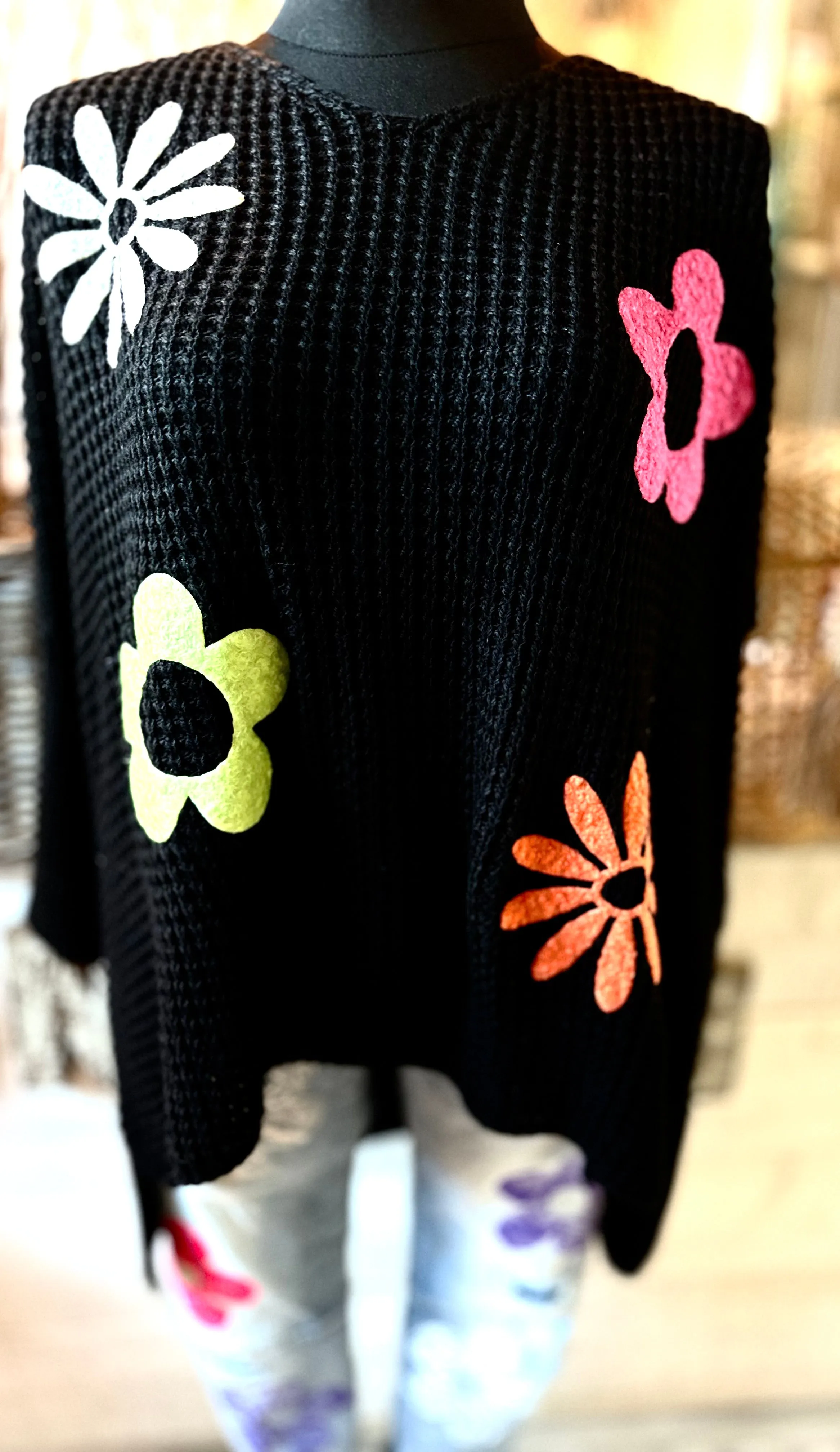 Oversize Pullover mit Blümchen Motive