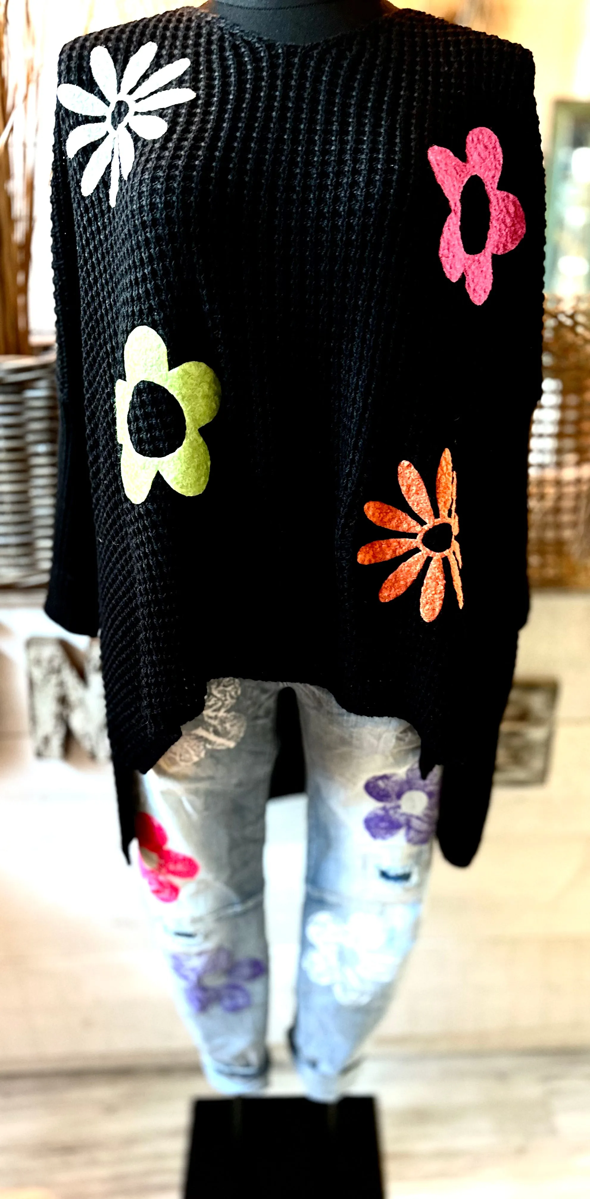 Oversize Pullover mit Blümchen Motive