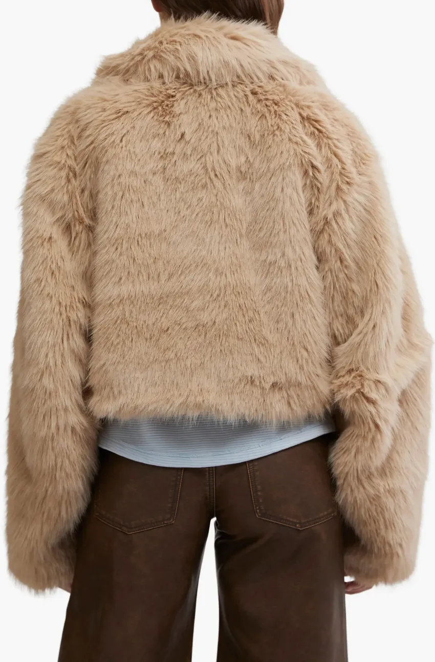 Paris Cropped Fur Tan