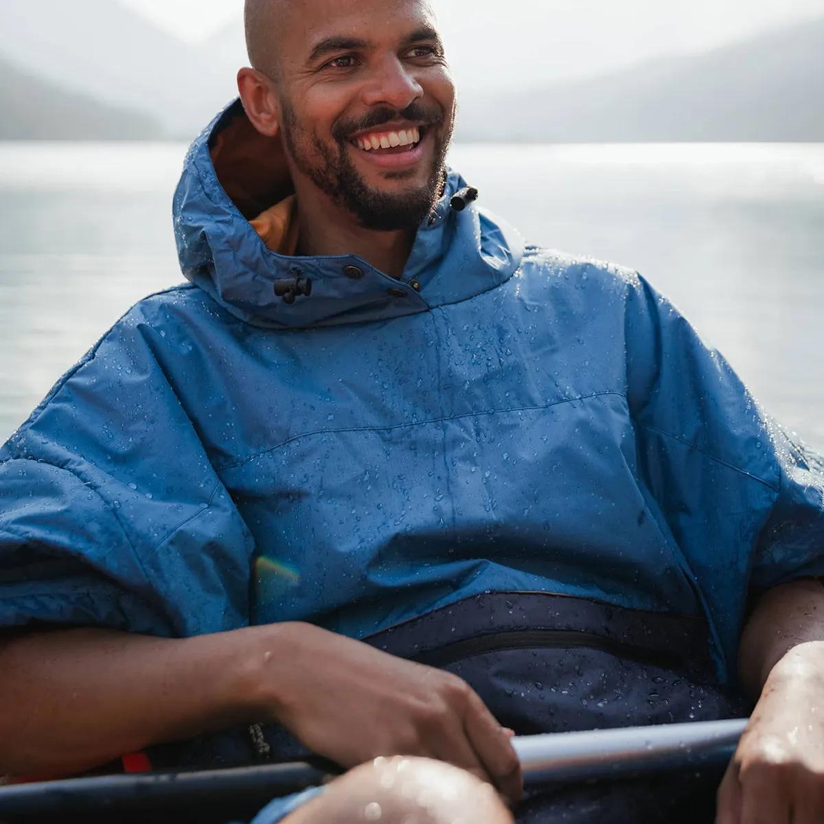 Voited Outdoor 2nd Edition Hooded Changing Poncho